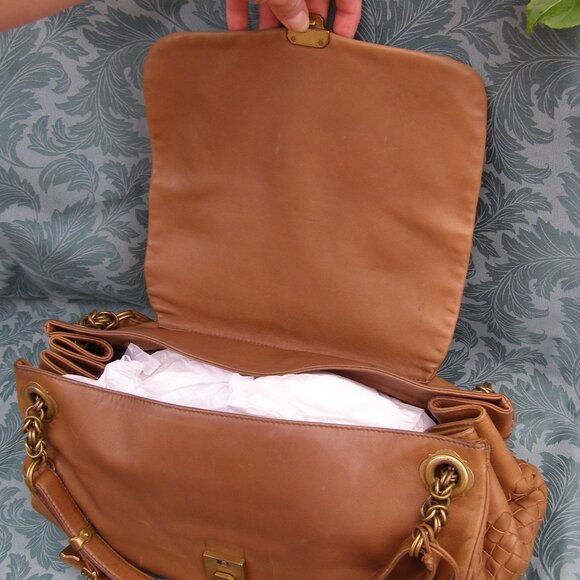 Bottega Veneta Intrecciato Cognac Leather Shoulder Bag - Picture 12 of 16